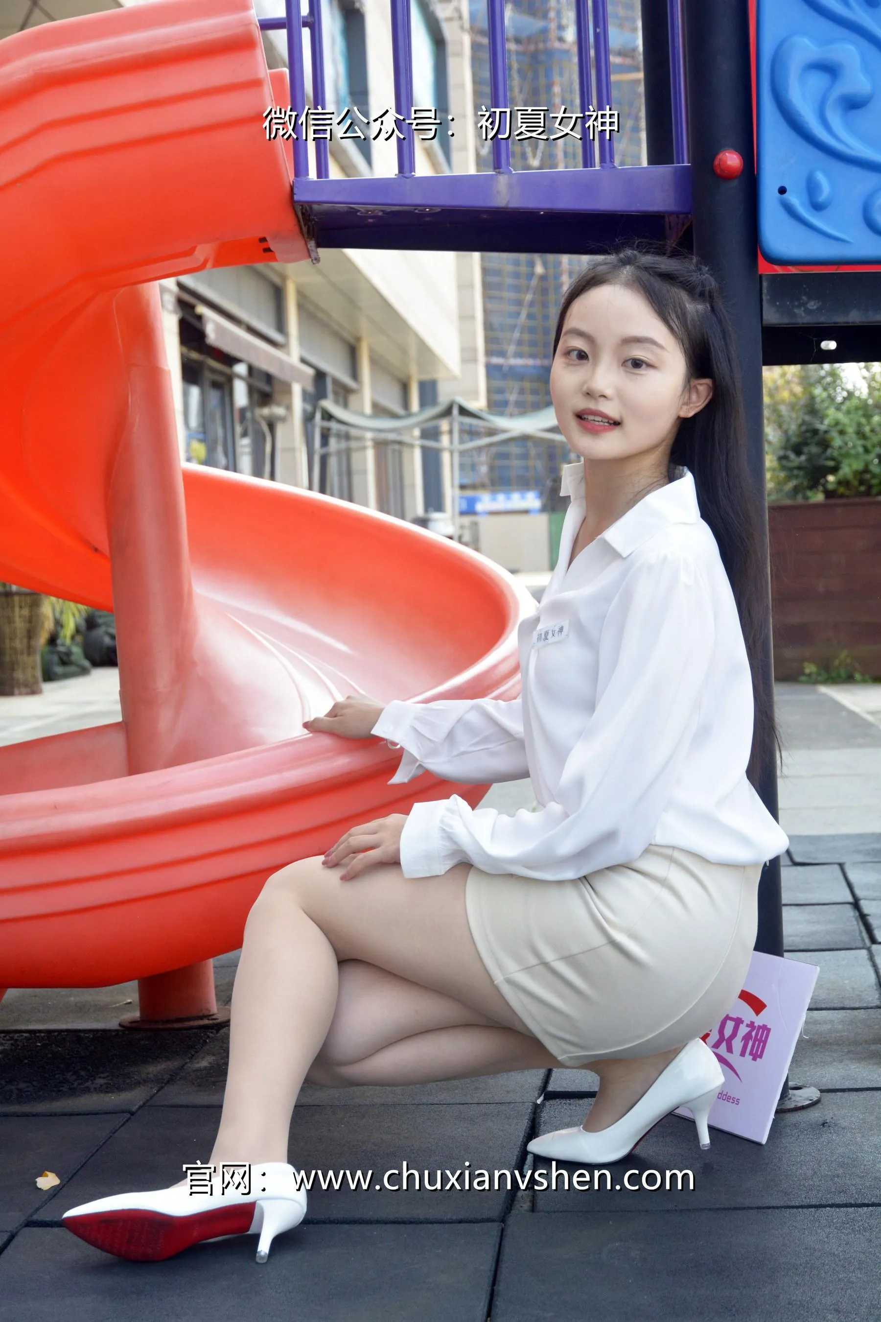 初夏女神 NO.035 双双 职场生涯 [140P]插图6